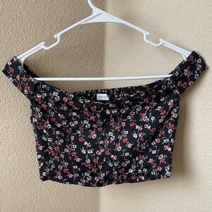 Urban Outfitters Crop Top